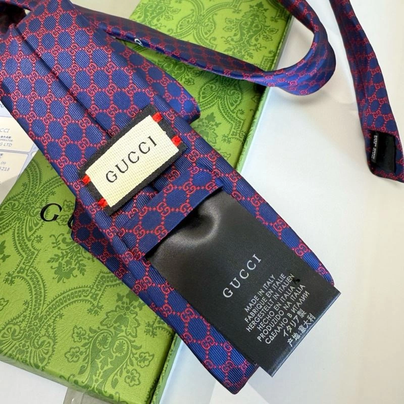 Gucci Neckties Functional 268865