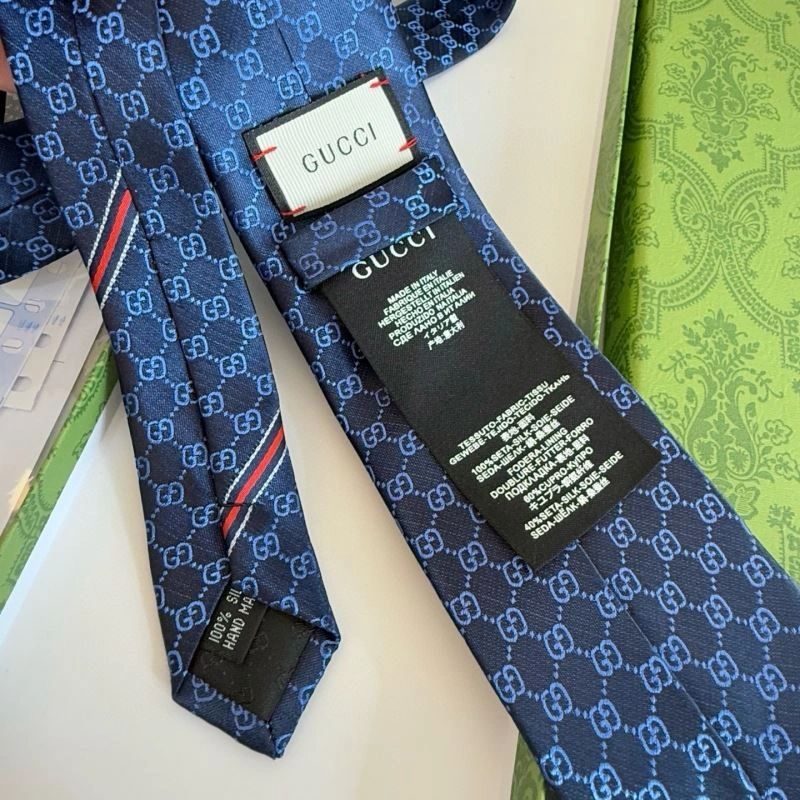 TechFriendly Gucci Neckties 268864