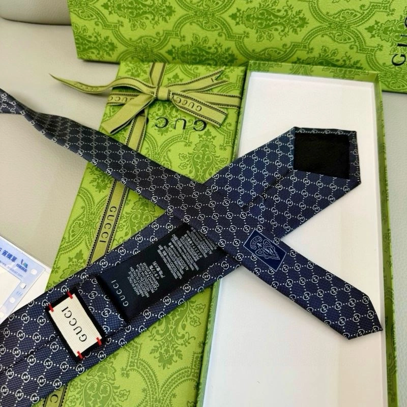 FashionForward Gucci Neckties 268831