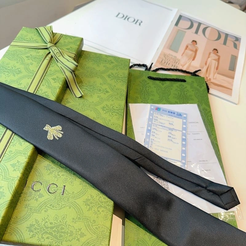 Compact Gucci Neckties 268837