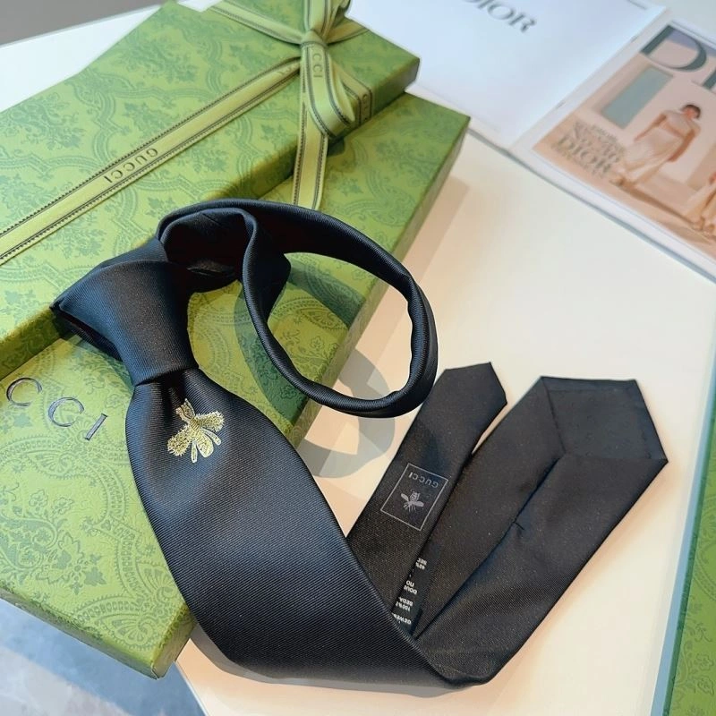 Compact Gucci Neckties 268837