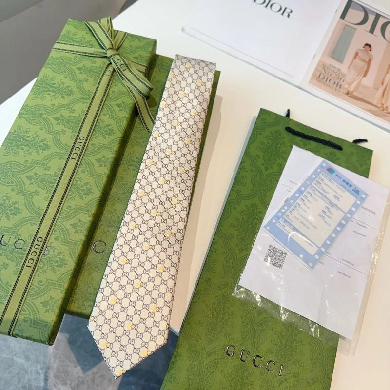 Gucci Neckties Packable 268820