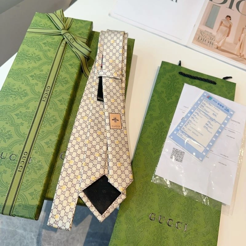 Gucci Neckties Packable 268820