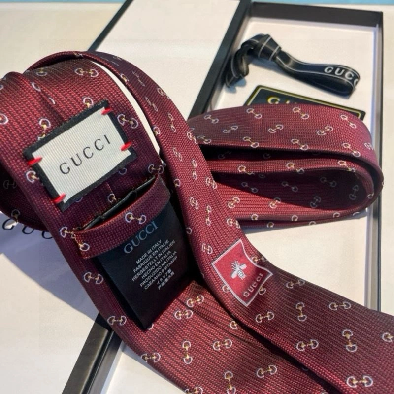 Gucci Neckties Neat 268810