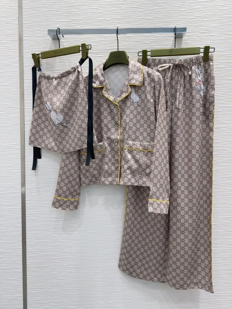 Gucci Nightwear Affordable 124641