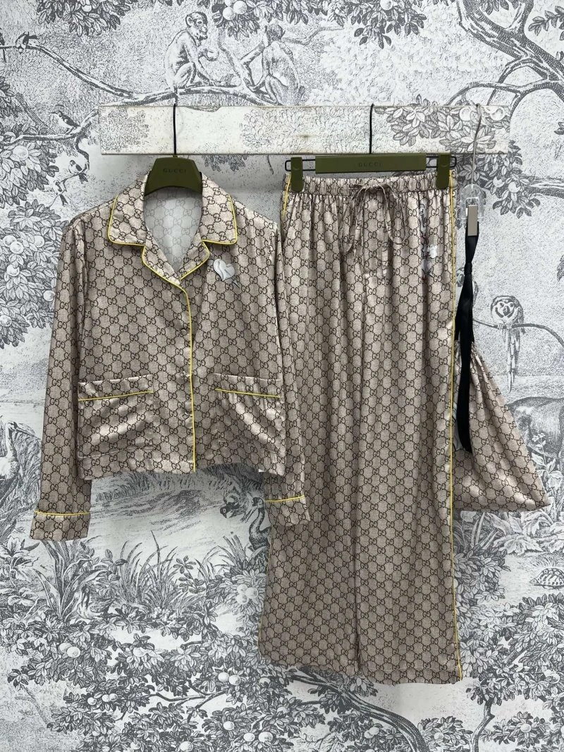 SunProtective Gucci Nightwear 124426
