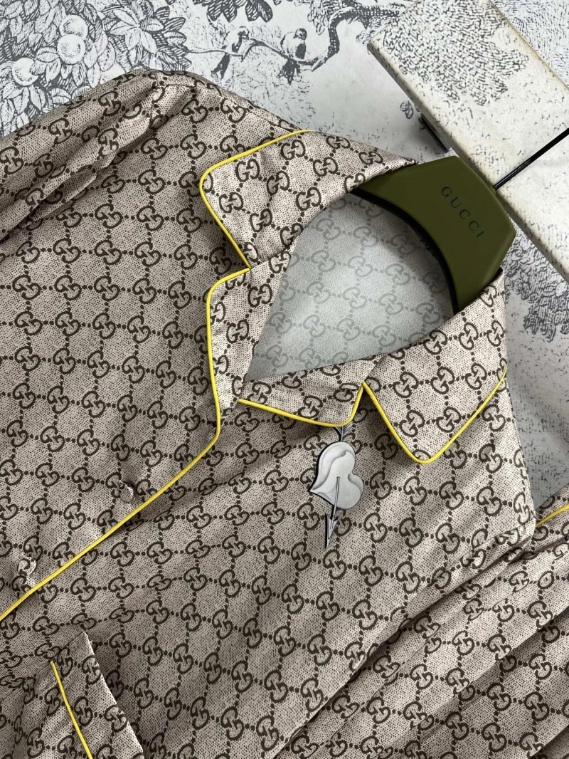 SunProtective Gucci Nightwear 124426