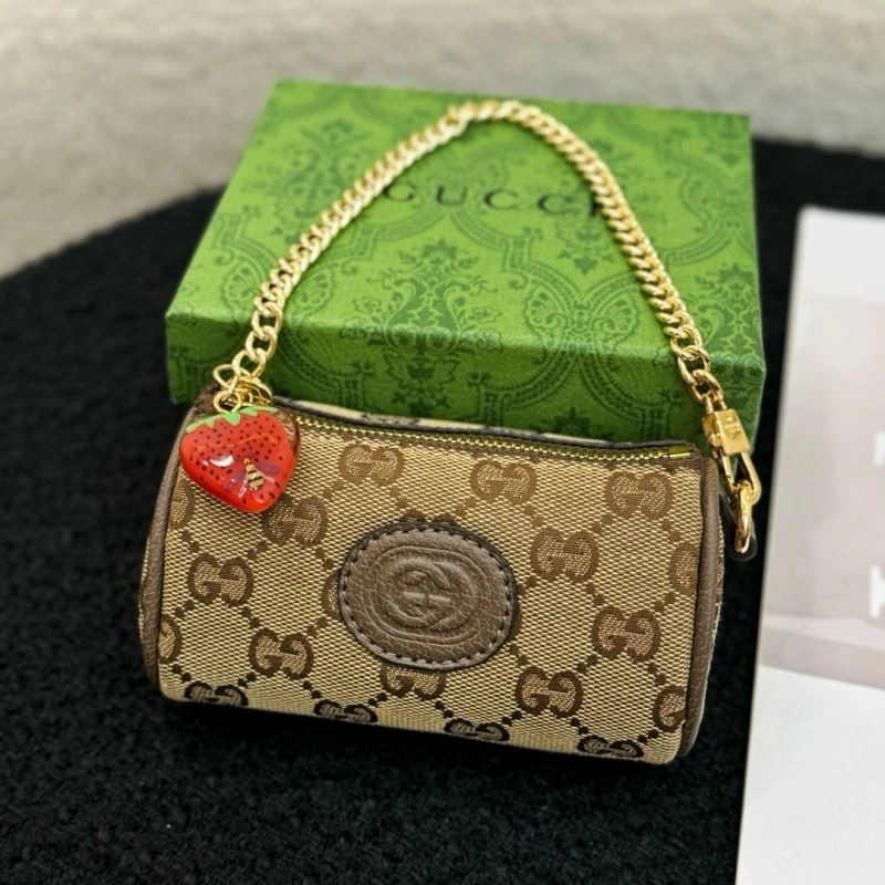 Comfortable Gucci Ornaments 270256