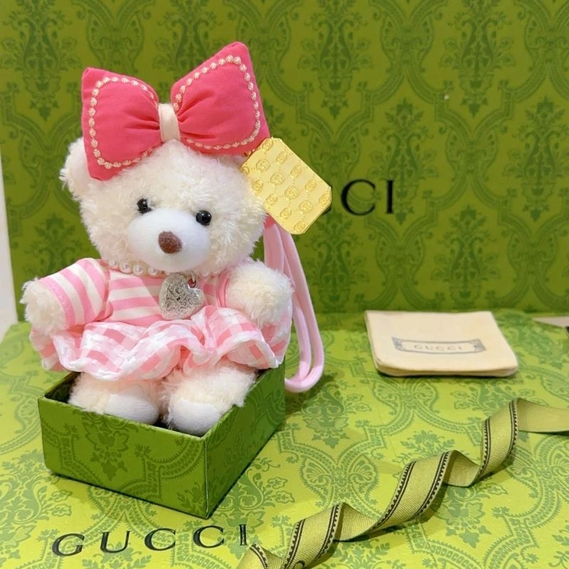 Gucci Ornaments ZipUp 269228