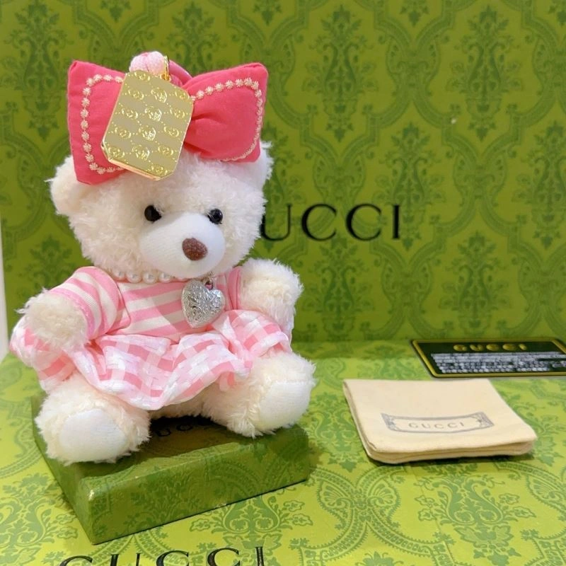 Gucci Ornaments ZipUp 269228