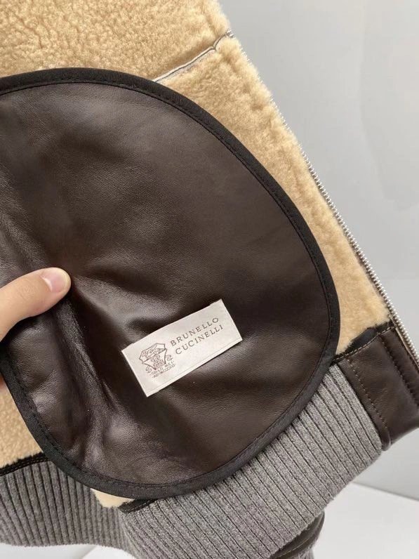 WrinkleFree Gucci Outwear 128619