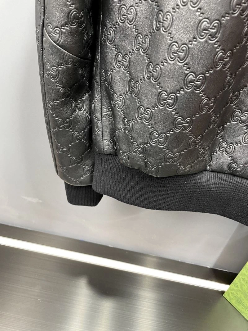 Resilient Gucci Outwear 128637