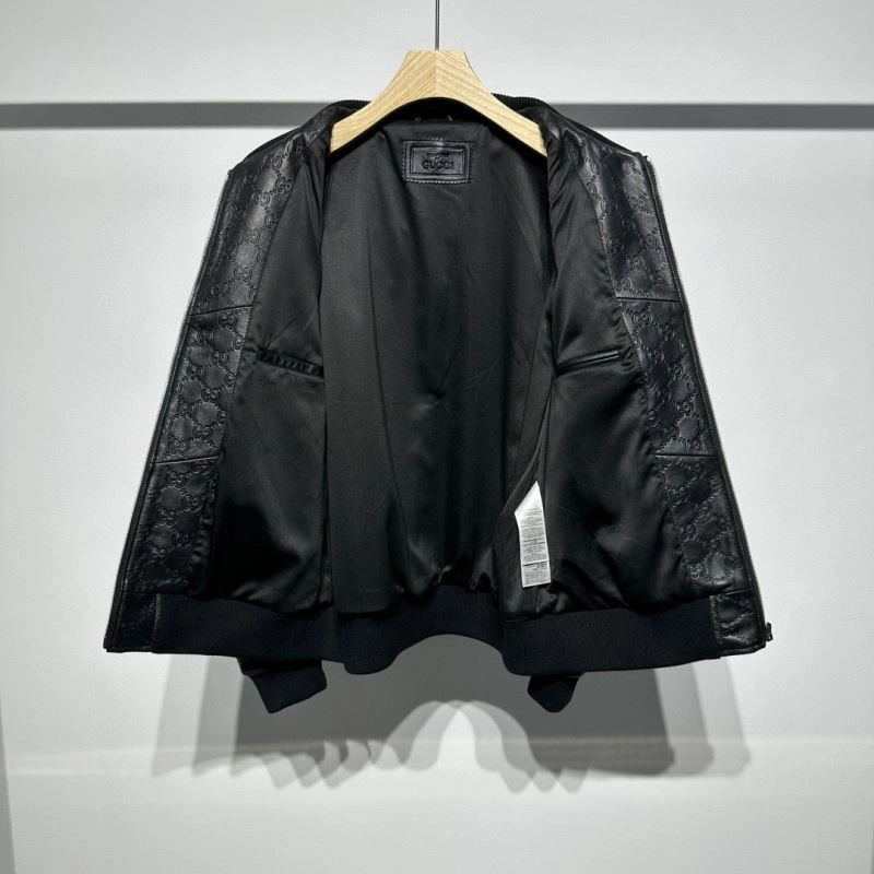 Minimalist Gucci Outwear 128617
