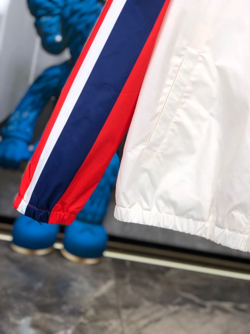 AllSeason Gucci Outwear 125076