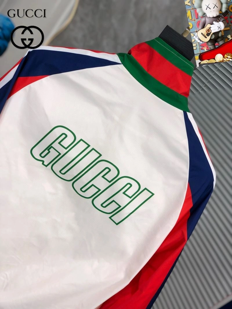 AllSeason Gucci Outwear 125076