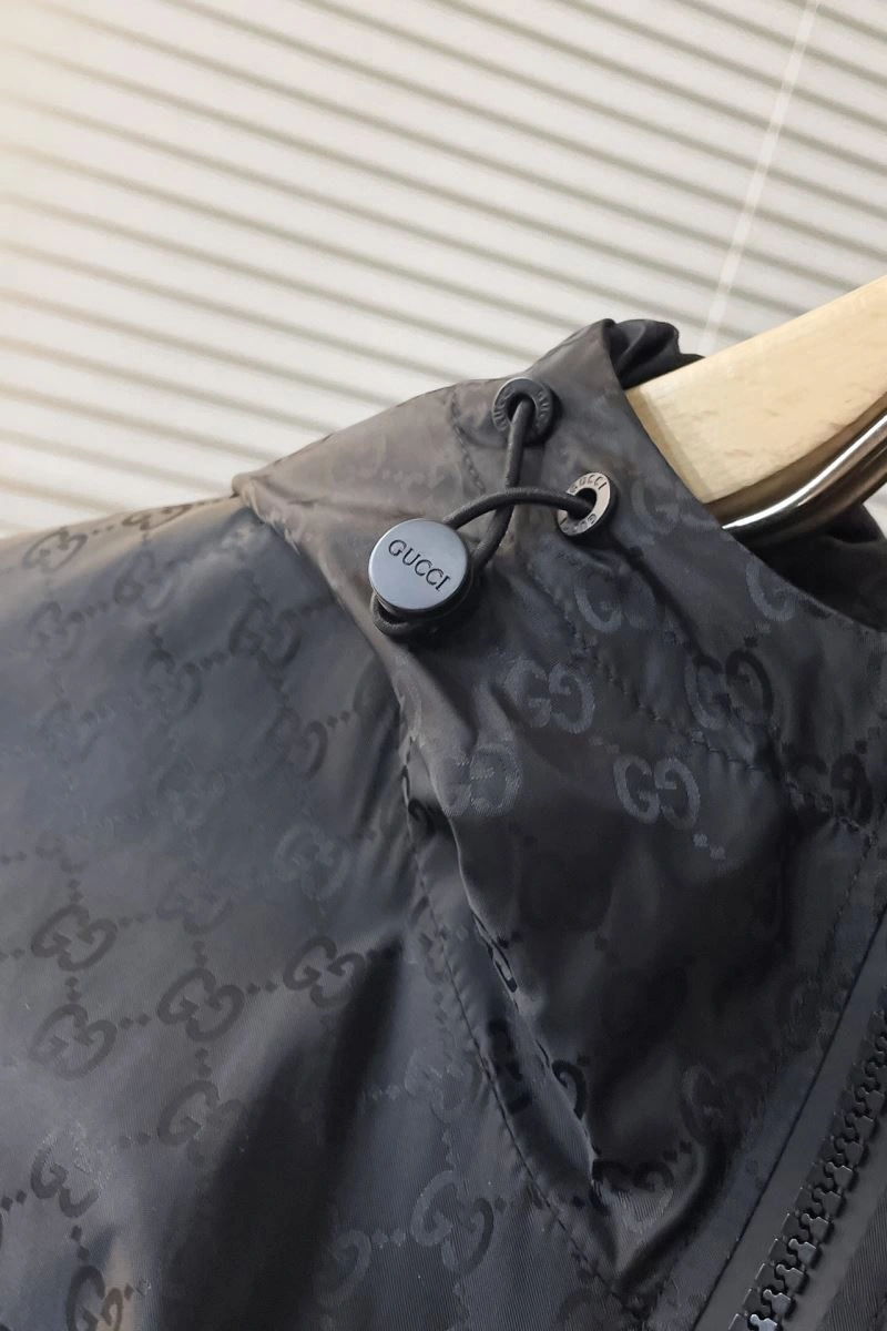 Gucci Outwear Seasonal 128877