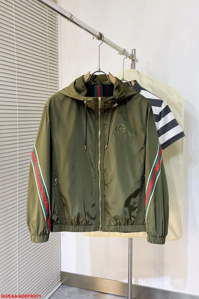 Breathable Gucci Outwear 128882