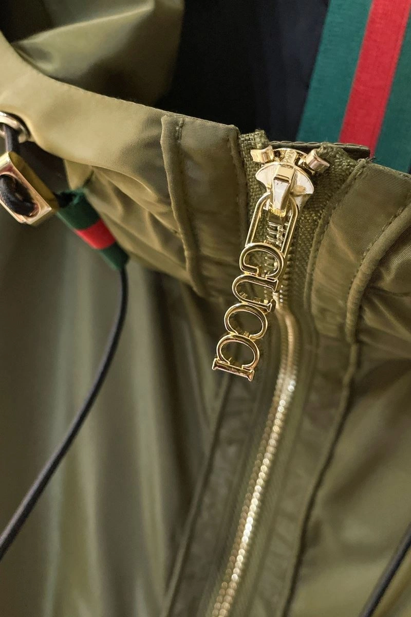 Breathable Gucci Outwear 128882