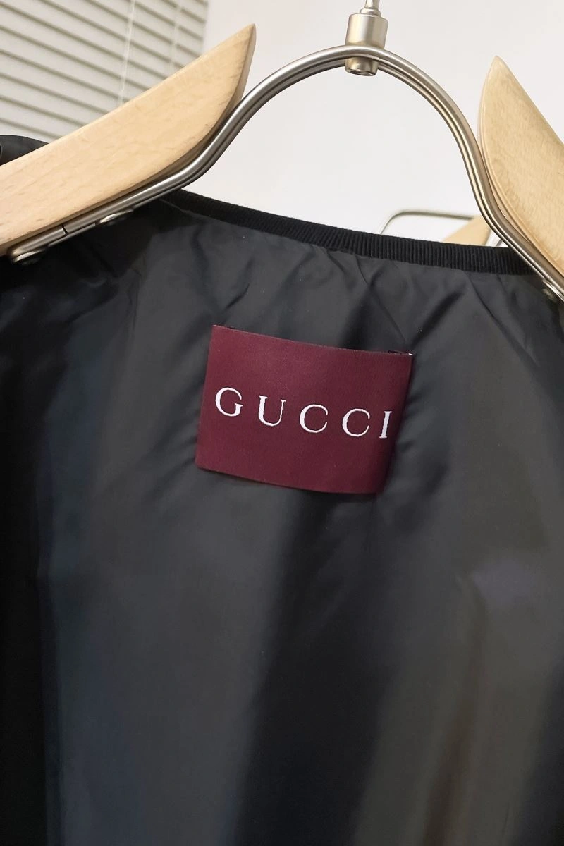 Bright Gucci Outwear 128871