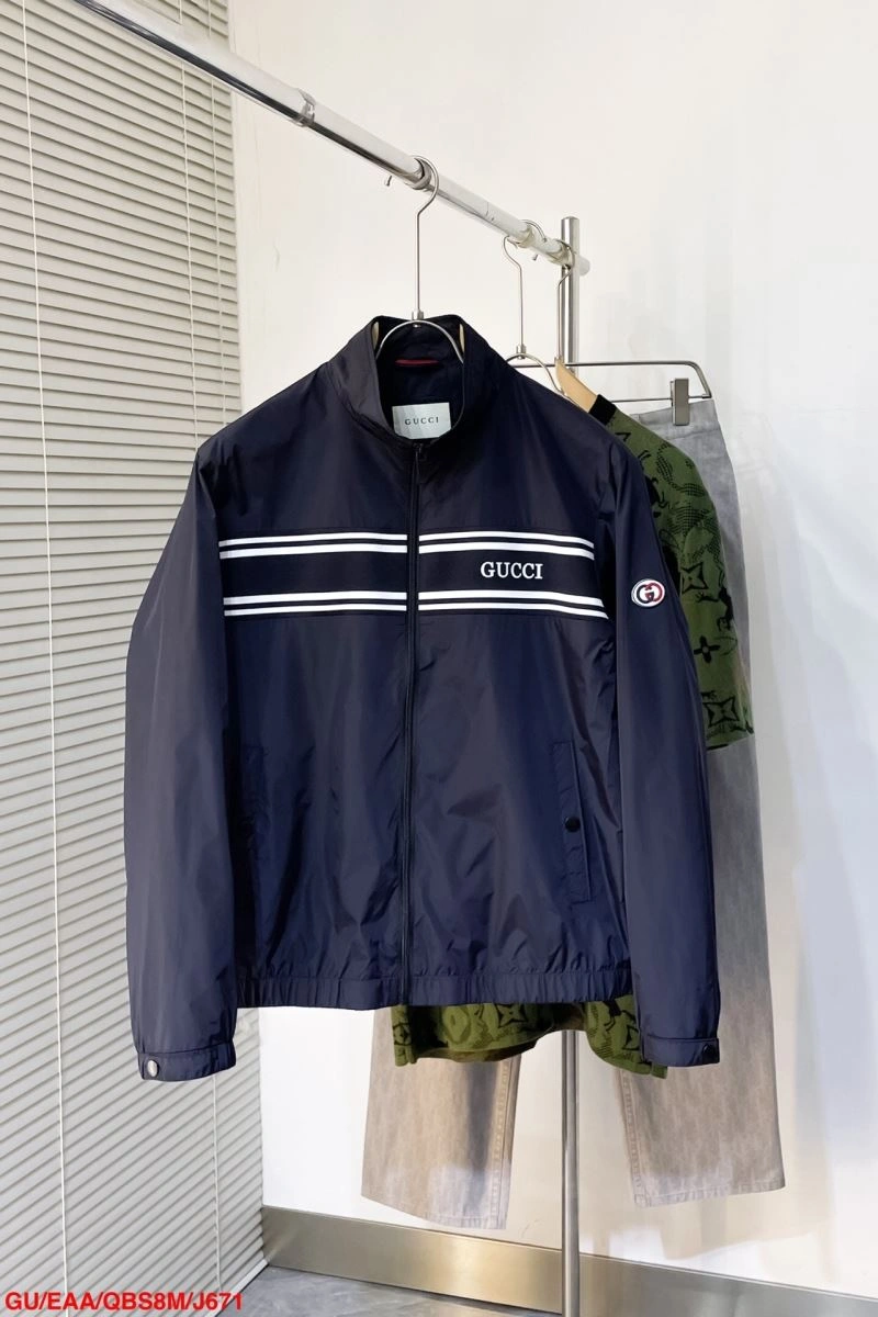 Resilient Gucci Outwear 128876
