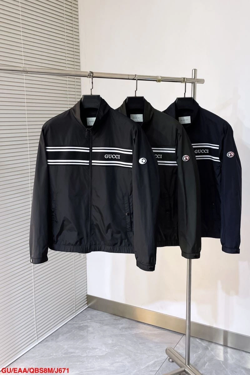 Resilient Gucci Outwear 128876