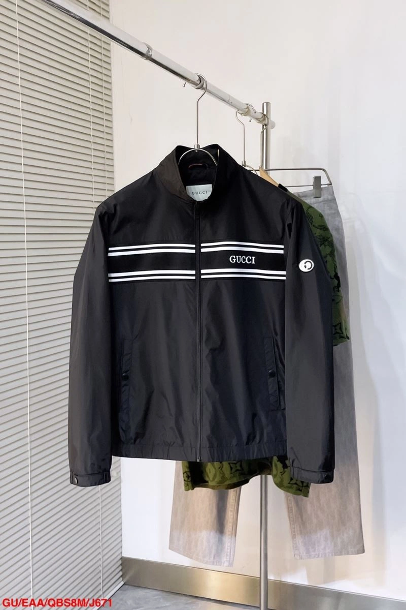 Resilient Gucci Outwear 128876