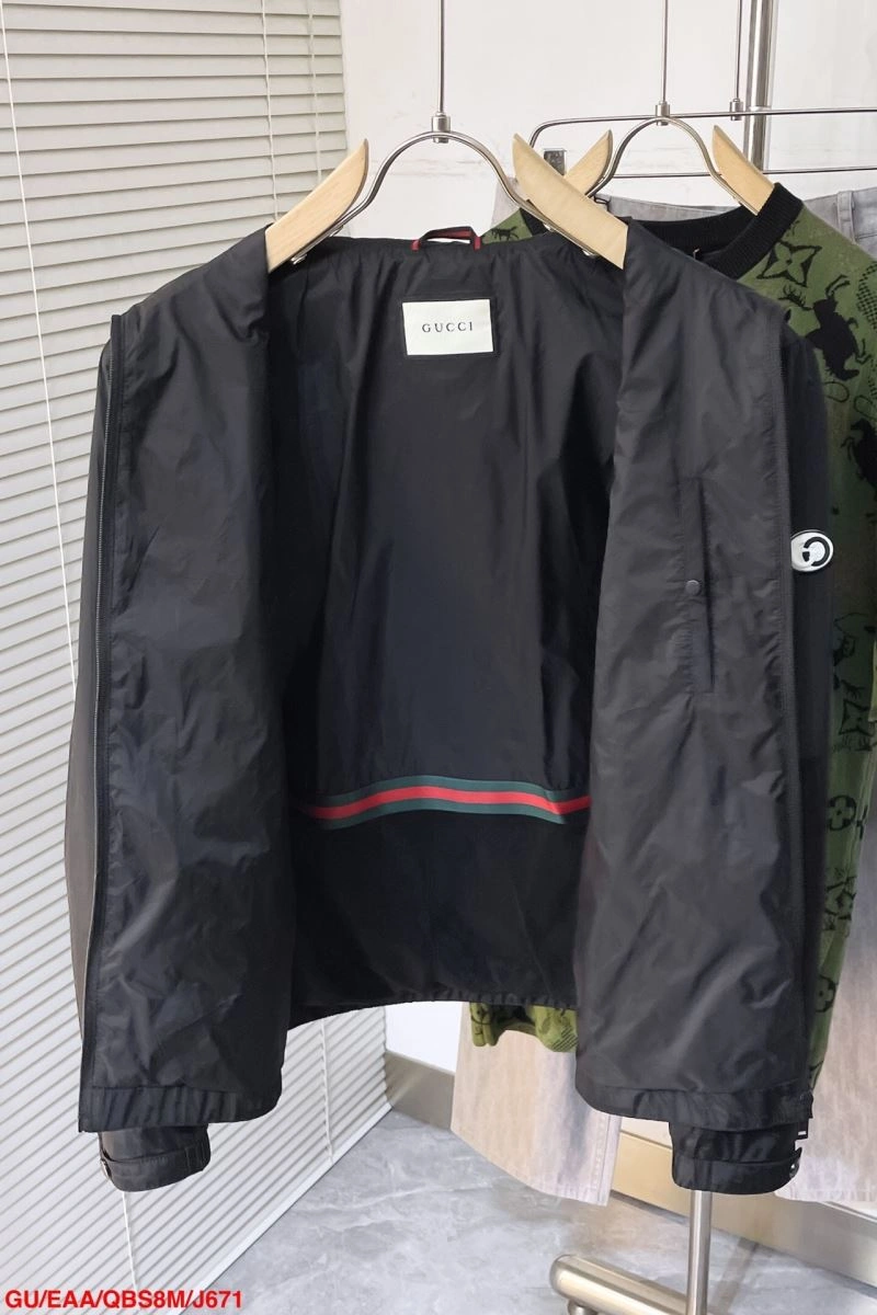Resilient Gucci Outwear 128876