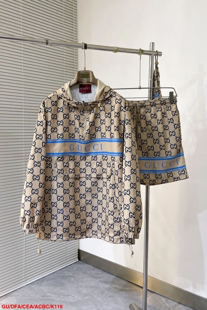 Functional Gucci Outwear 128879