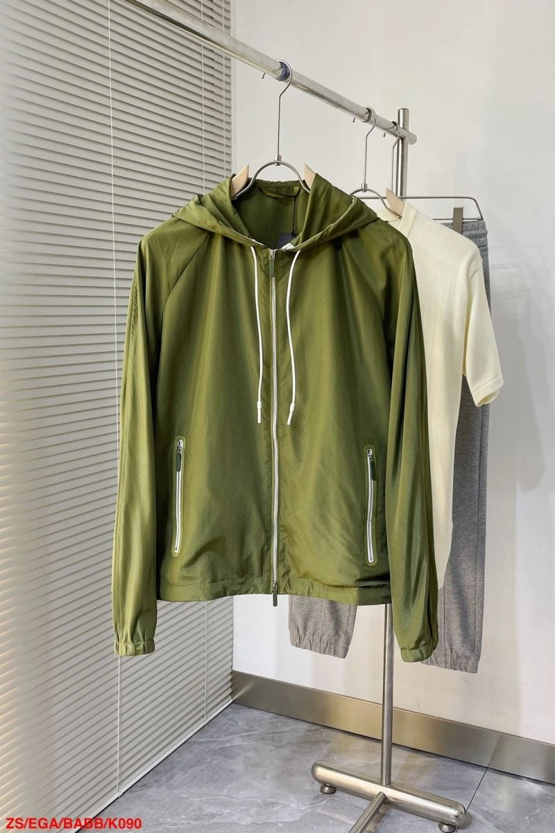 Trendy Gucci Outwear 128885
