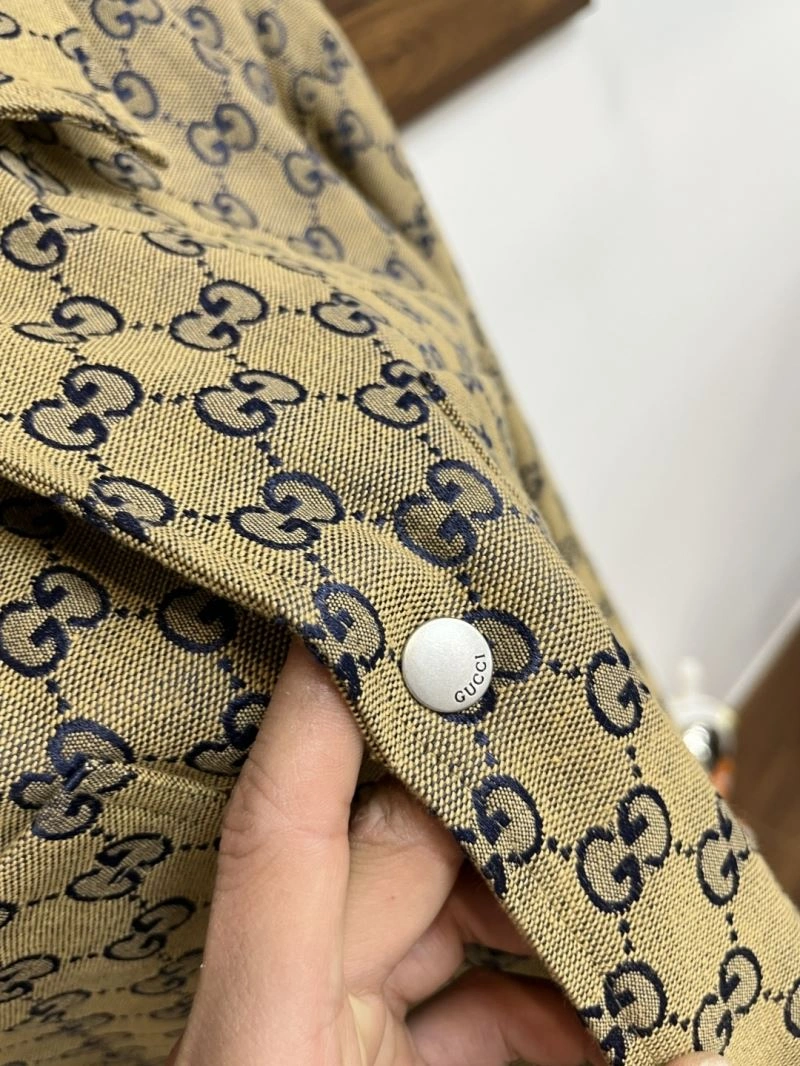 Gucci Outwear Sophisticated 128854