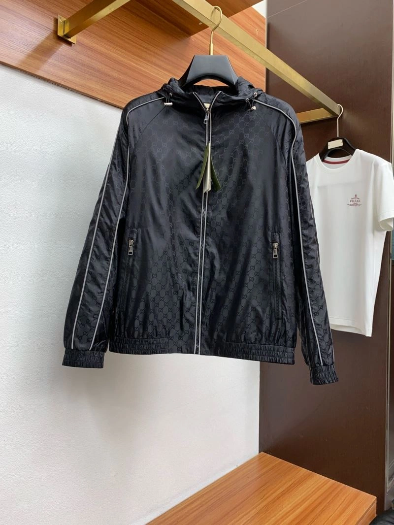 Gucci Outwear Flexible 128851