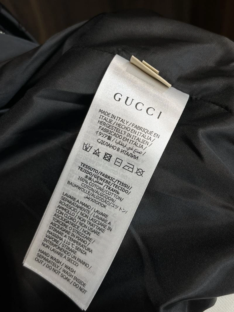 Gucci Outwear Breathable 128846