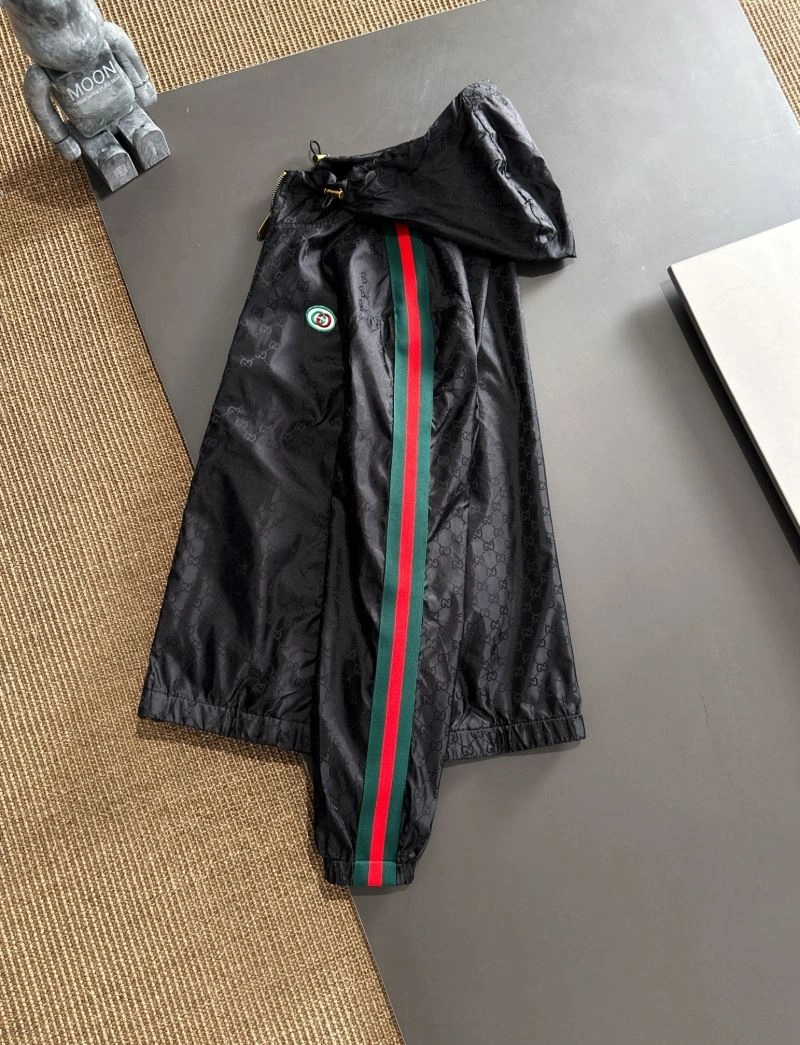 Fashionable Gucci Outwear 128106