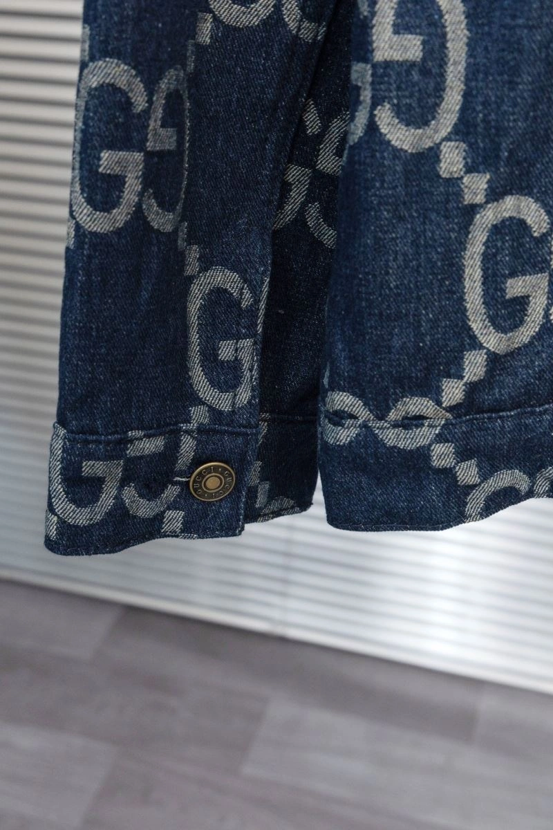 ModernLook Gucci Outwear 128105