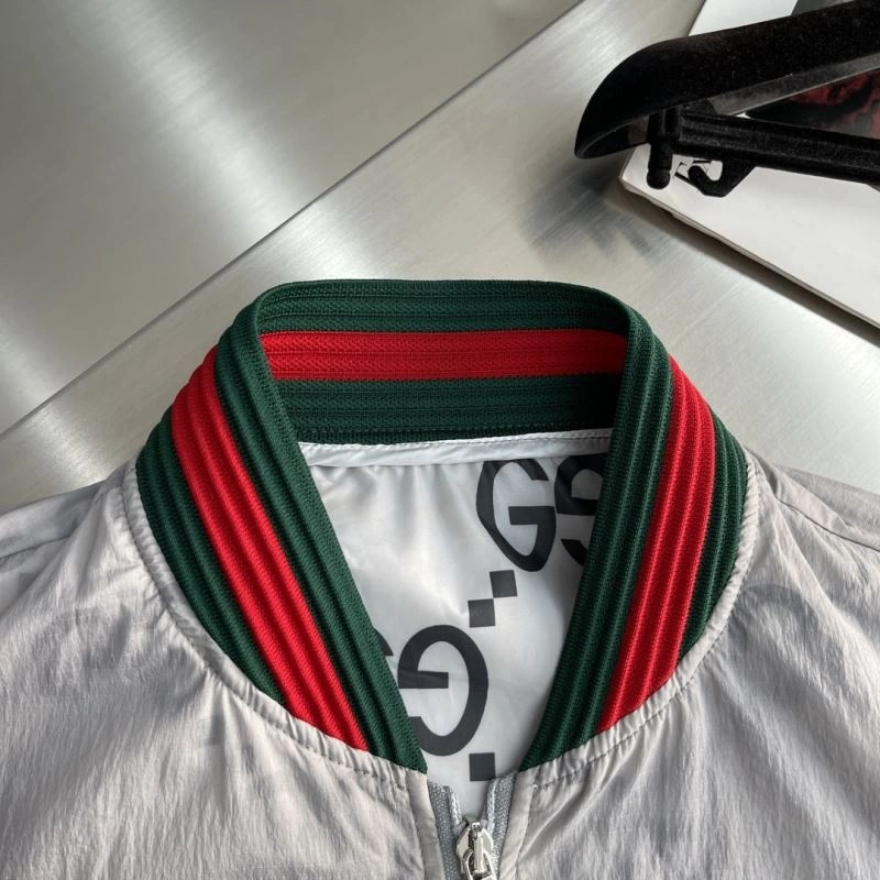 ComfortFit Gucci Outwear 128110