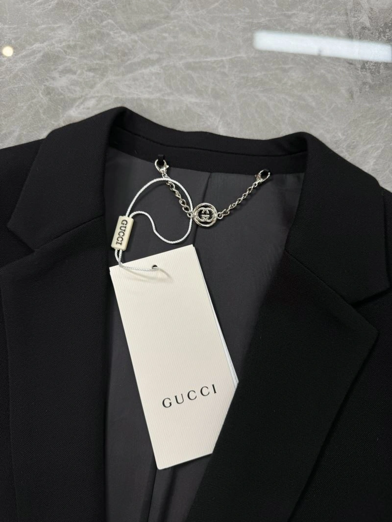 AllSeason Gucci Outwear 128107