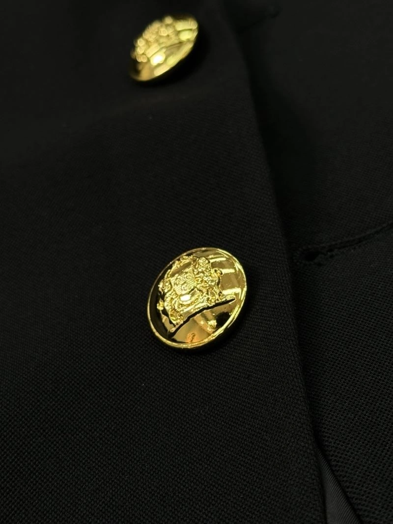 AllSeason Gucci Outwear 128107