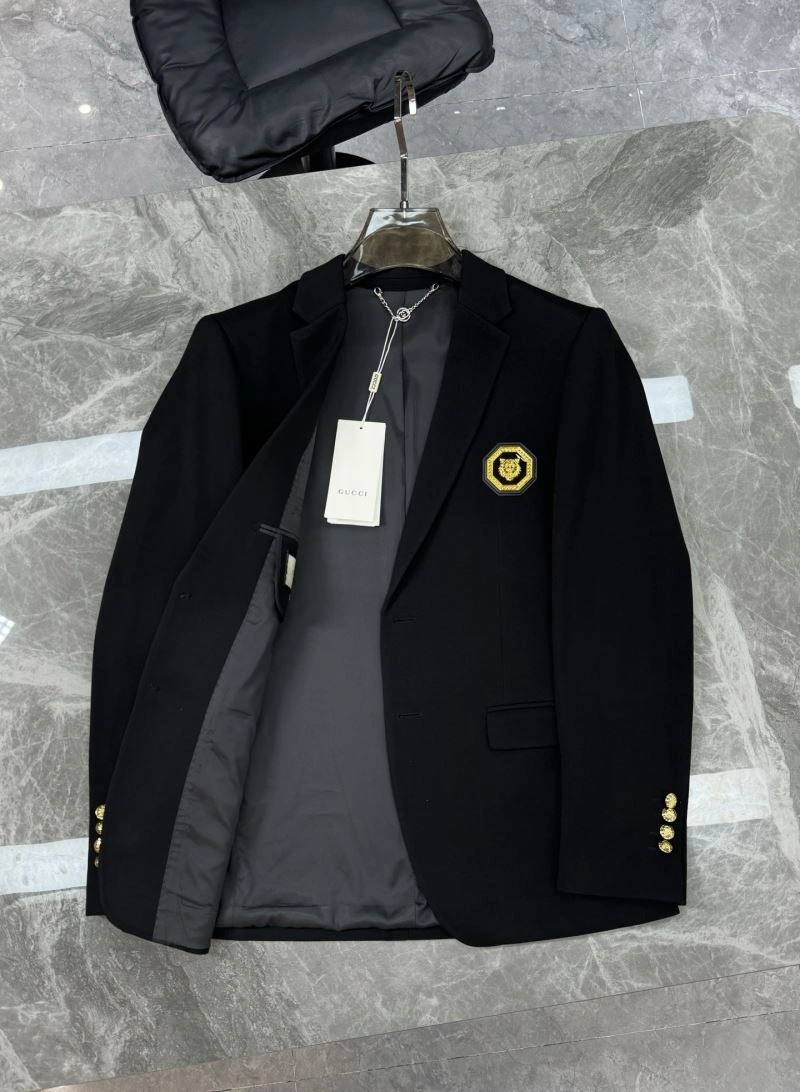 AllSeason Gucci Outwear 128107