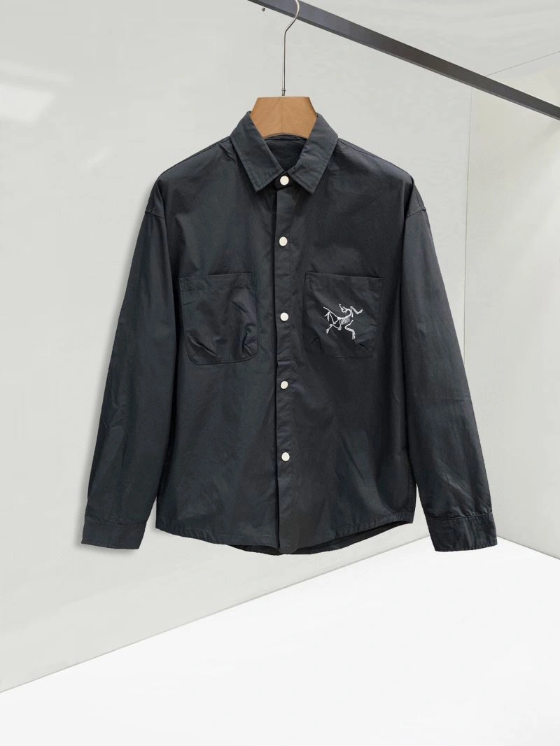 UrbanChic Gucci Outwear 128090