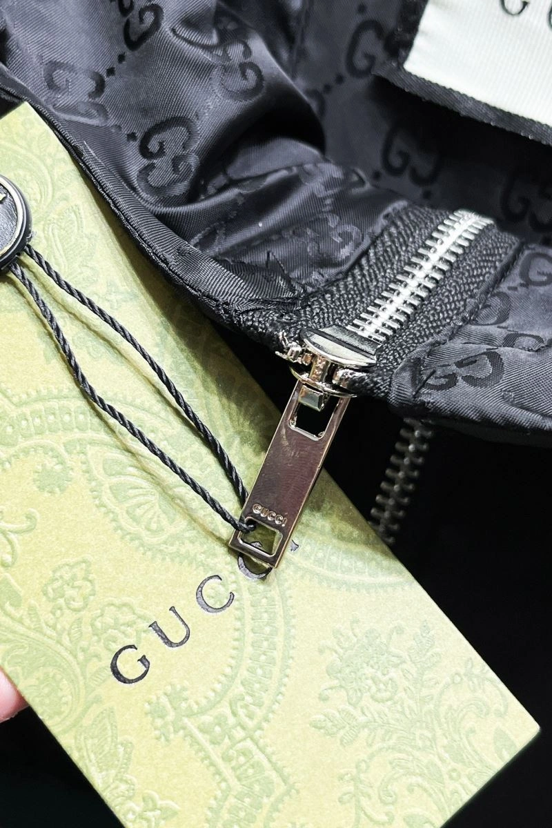 Gucci Outwear Breathable 128118