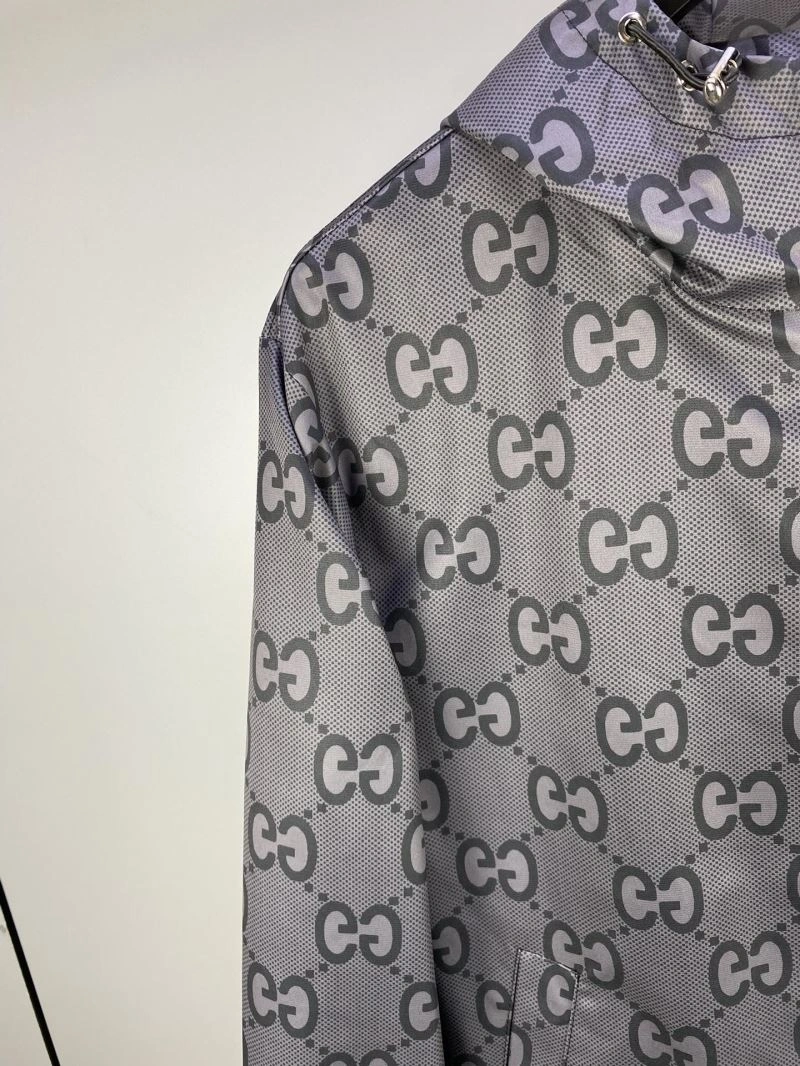 TechFriendly Gucci Outwear 128108