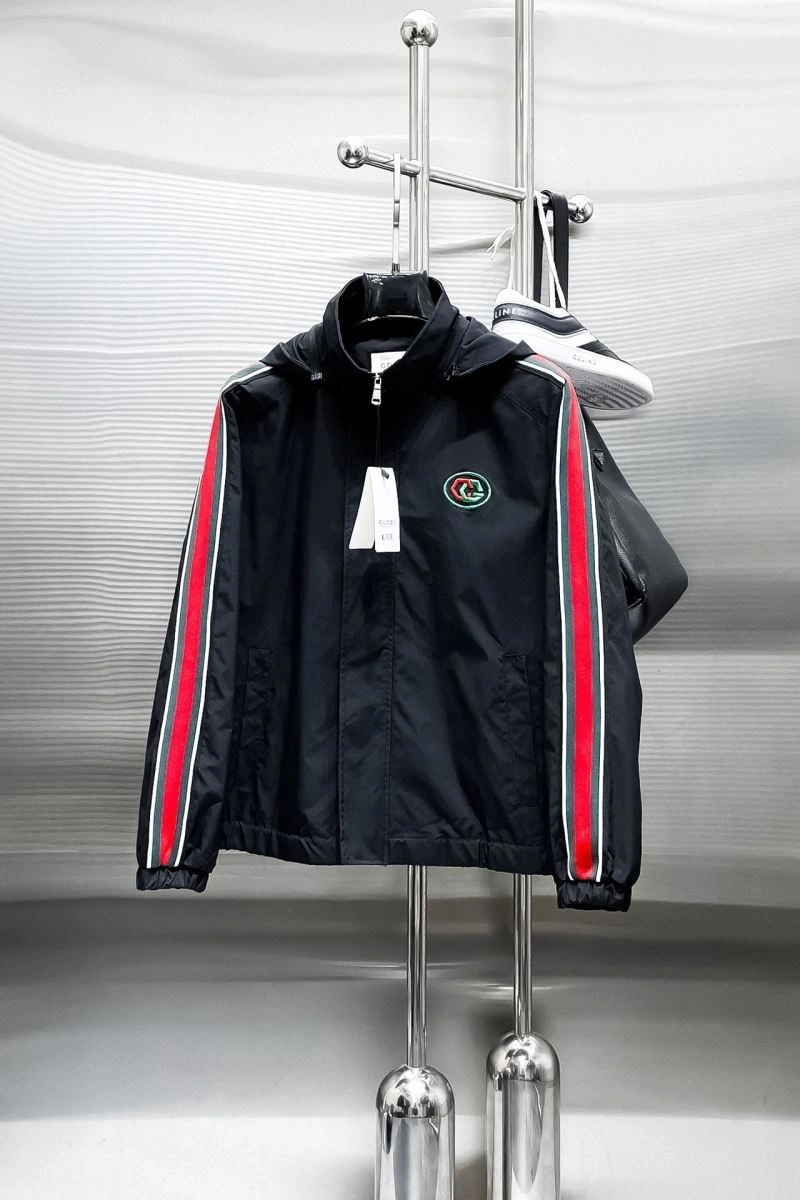 Gucci Outwear Durable 128088