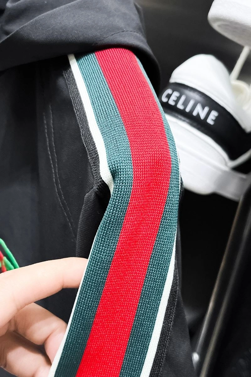 Gucci Outwear Durable 128088