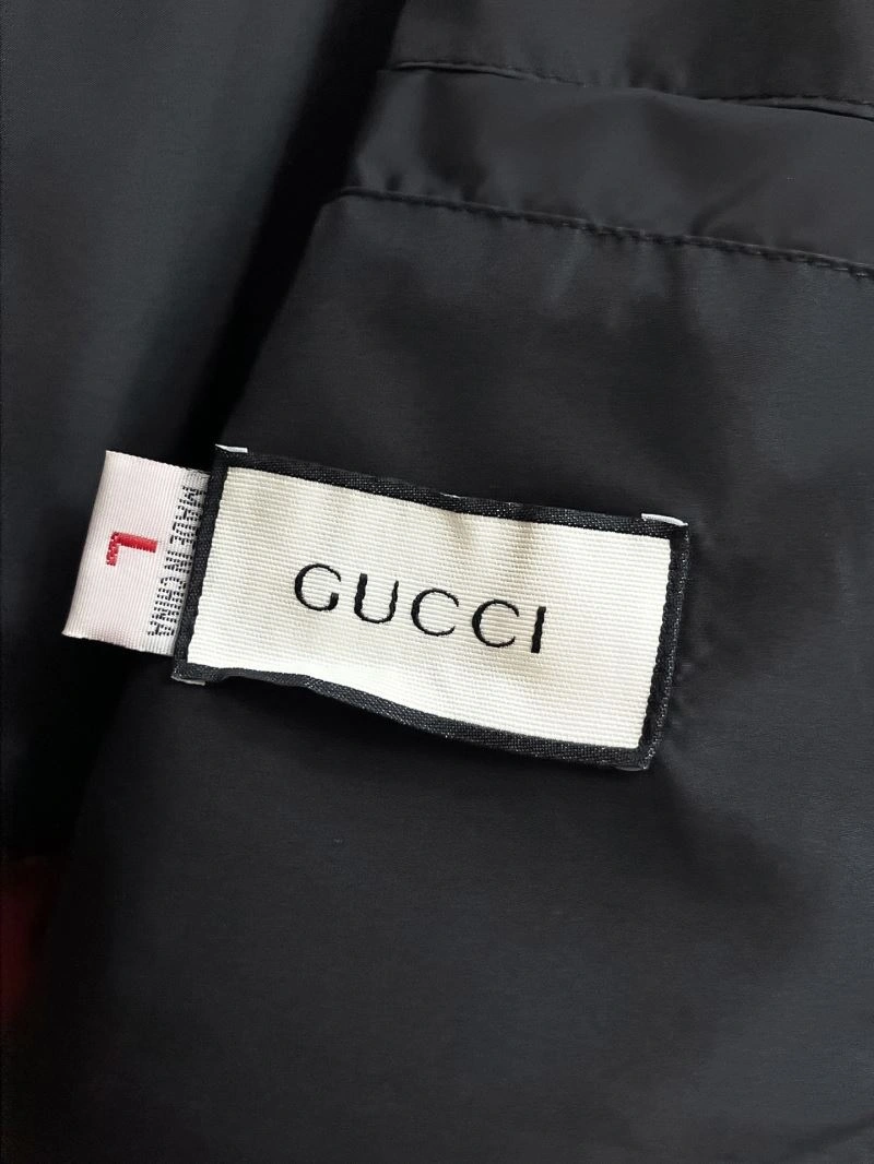 Gucci Outwear Breathable 128091