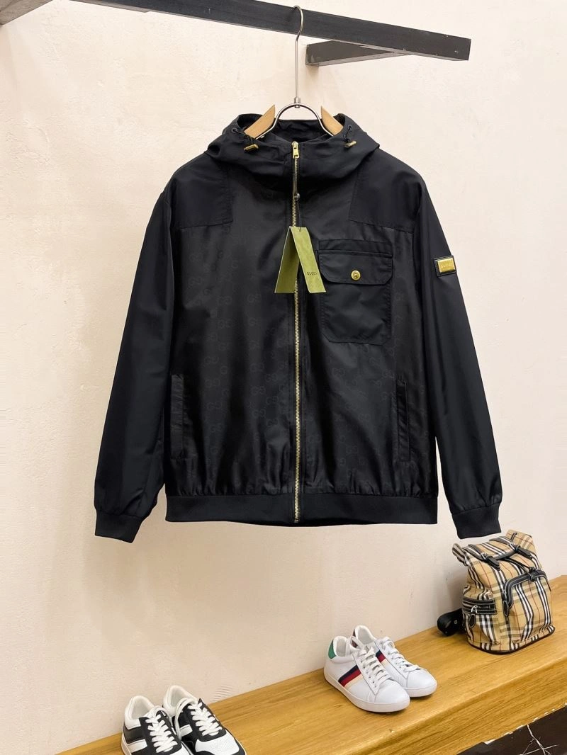 Gucci Outwear Soft 128086