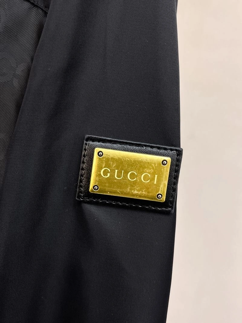 Gucci Outwear Soft 128086