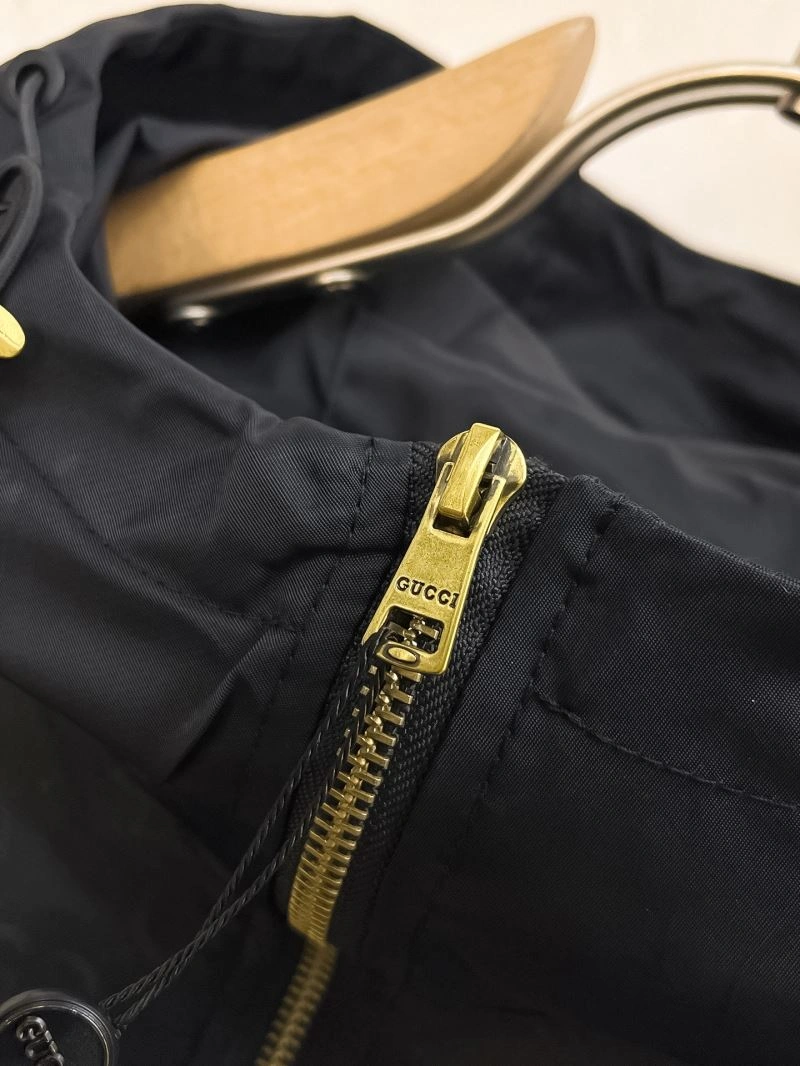 Gucci Outwear Soft 128086