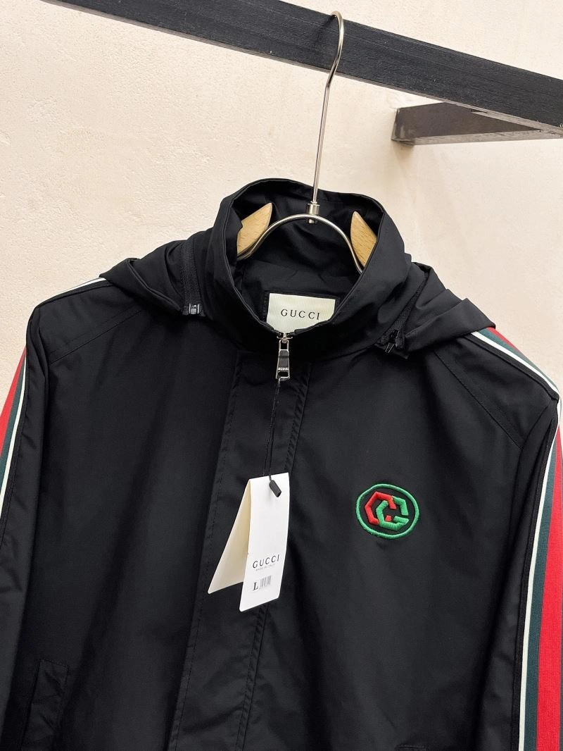 Gucci Outwear FashionForward 128085