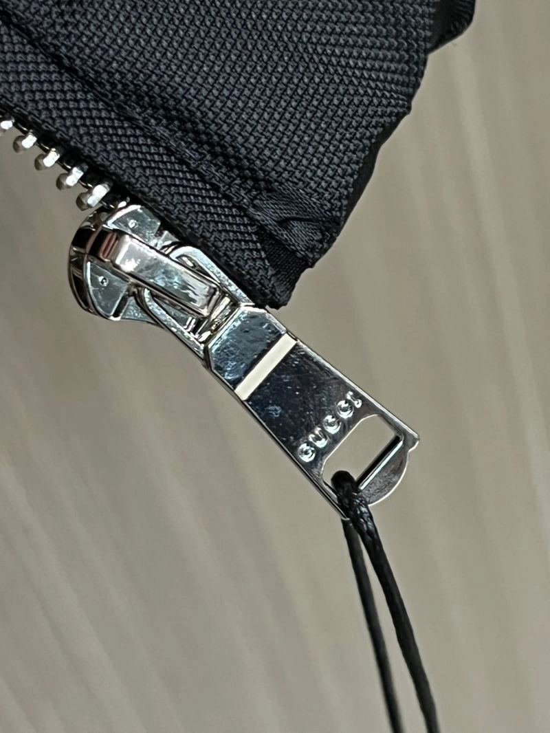 Gucci Outwear Sophisticated 128082