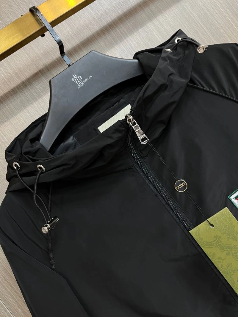 Gucci Outwear Soft 128075